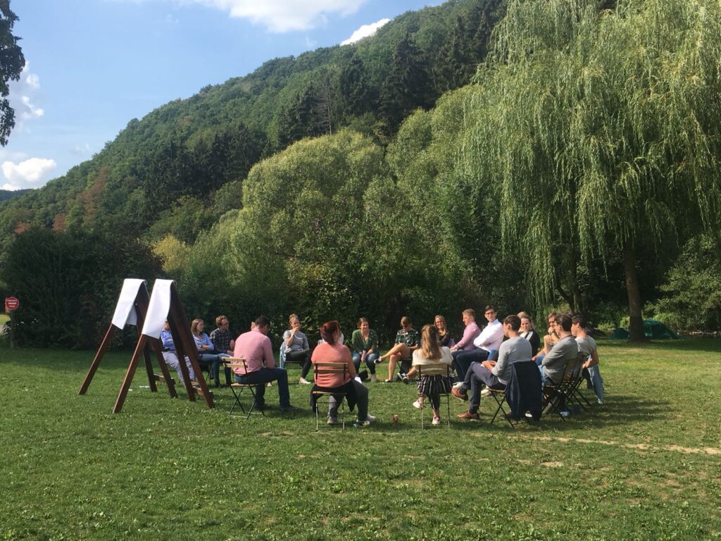 7f92f193-54fb-4b85-b293-009c6ce67947